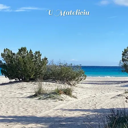 Piscine Porto Vecchio U Mateliciu * Lecci